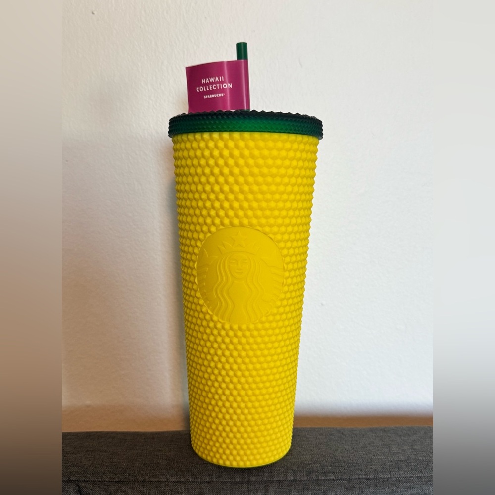 Hawaii Collection Tumbler 24 0z Starbucks Exclusive Pineapple Studded - Picture 2 of 7